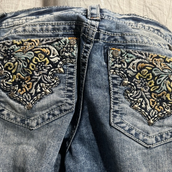 MISS ME DAYDREAM FLOWERS BOOT CUT JEANS - Picture 6 of 13